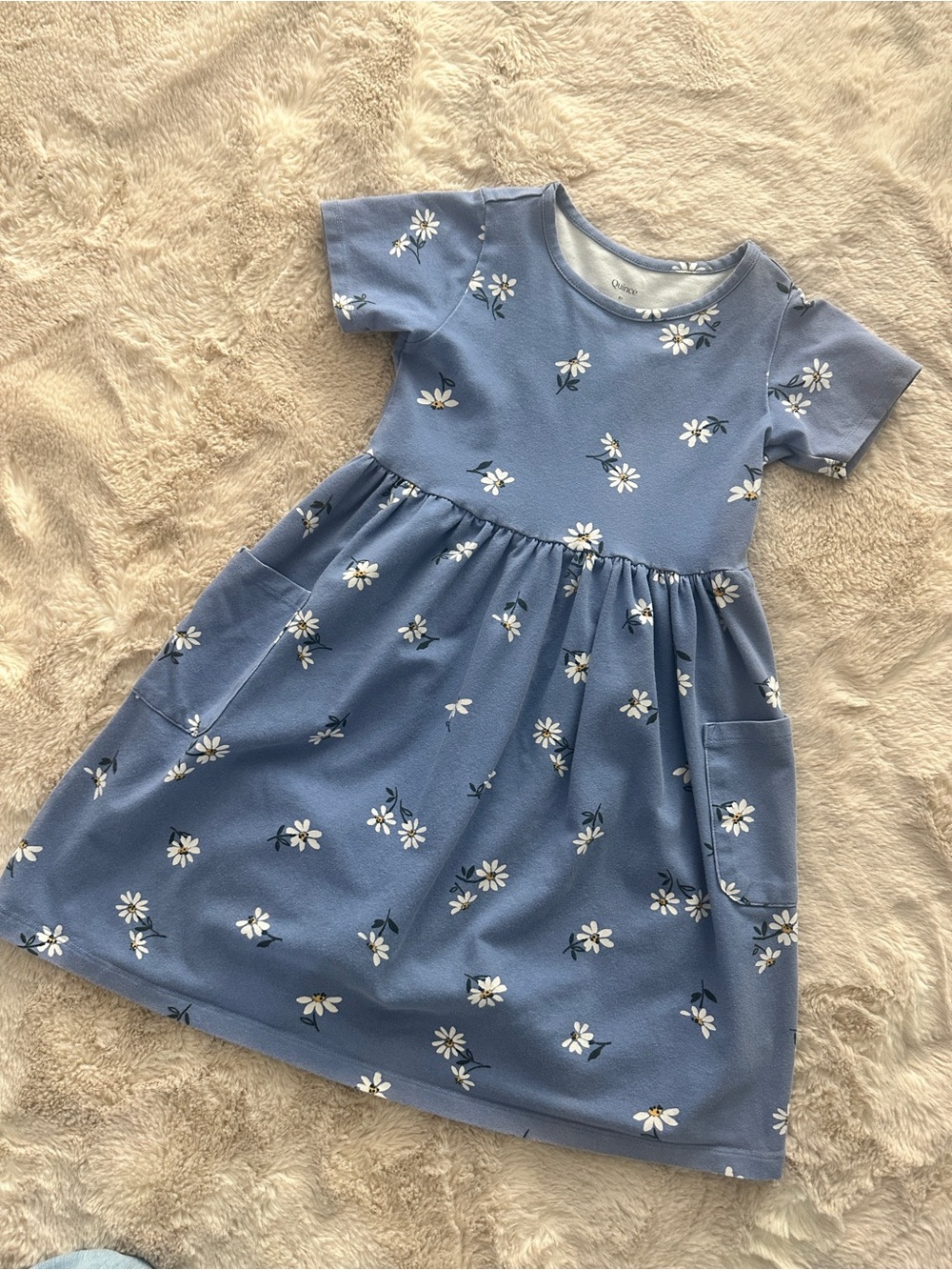 Quince Blue Daisy Pocket Dress for Girls. Size 6Y. - Picture 4 of 5